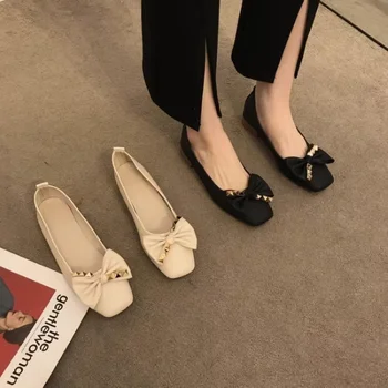Дамски обувки на равна подметка 2023, пролет-есен, нова дамски обувки на нисък ток с квадратни пръсти и фин нос, големи размери 44 45 46