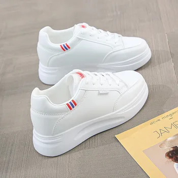 Малки бели обувки Дамски Пролетни нови Високи дишащи обувки Matsutake на дебела подметка за спорт и отдих Прости дамски маратонки на платформа