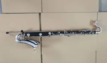 Чудесен бас-кларинет С бакелитовым никелово покритие, добър звук и материали